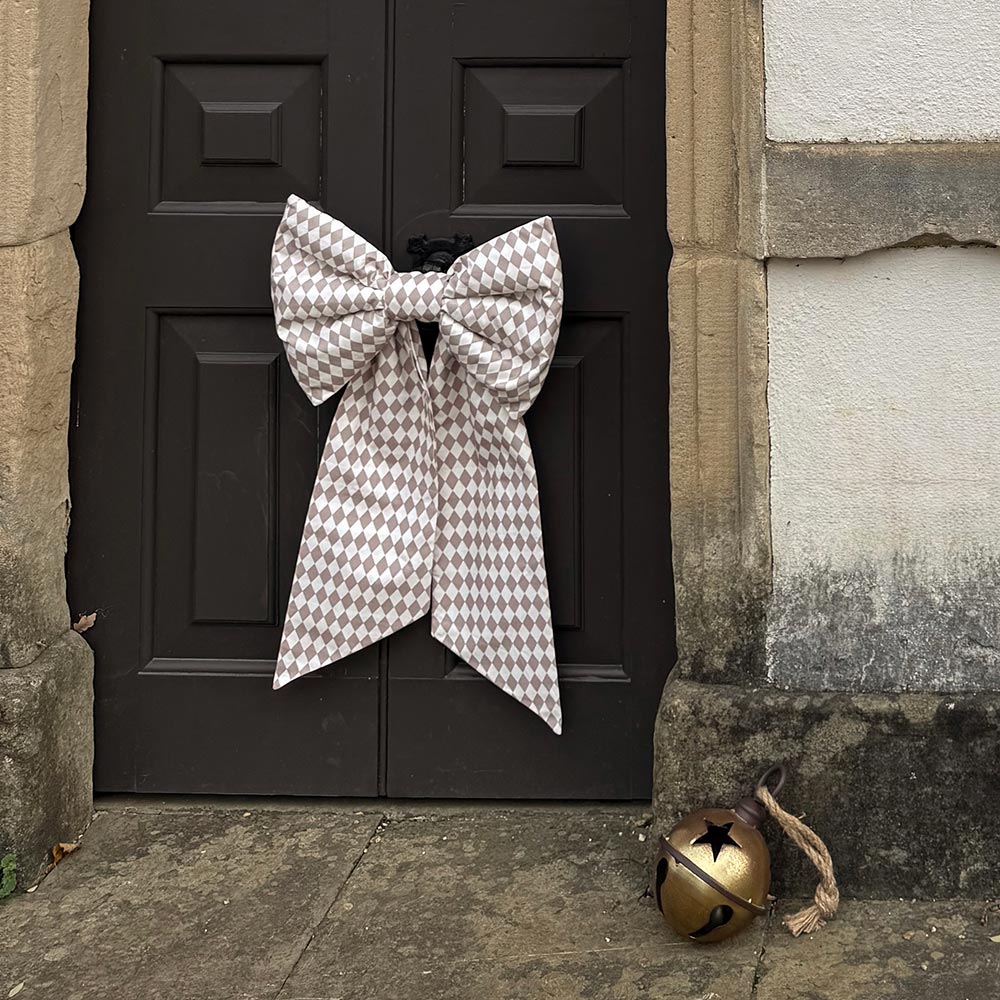 Harlequin Giant Bow - Chestnut Spice