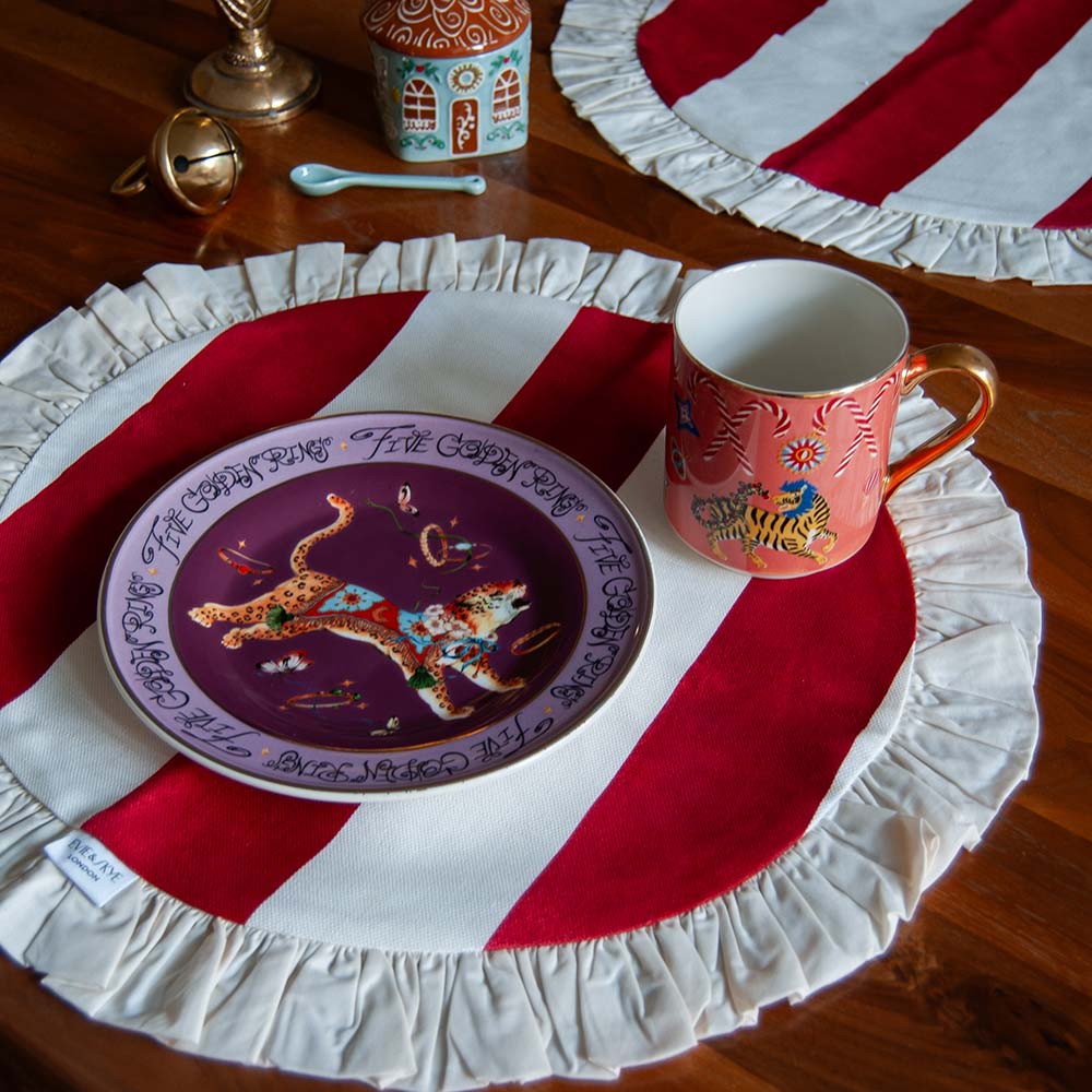 Round Ruffled Placemat - Red