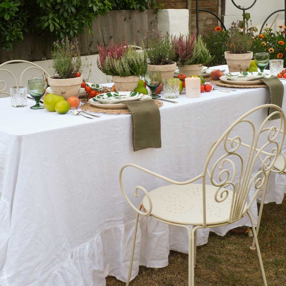 Mistral Drape Ruffled Linen Tablecloth: Voile (White)